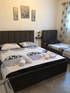 Fati Guest House